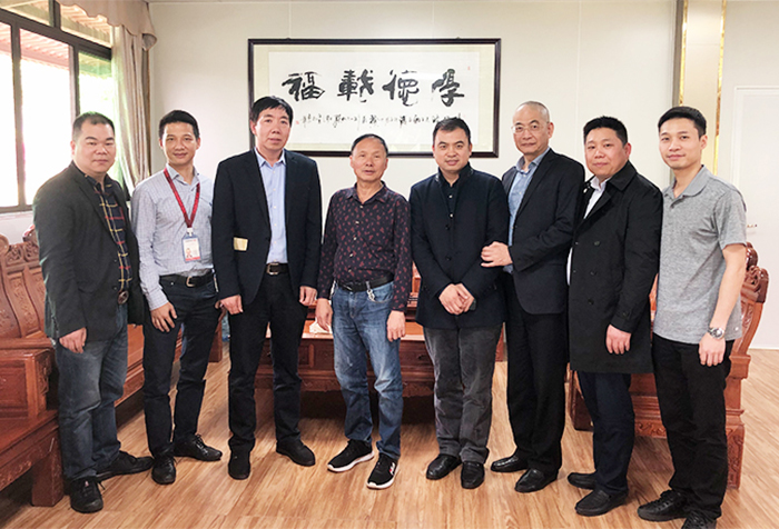中国教育技术协会领导莅临得胜公司参观交流